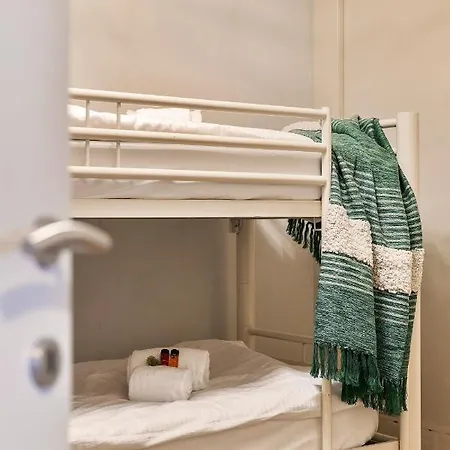 Cozy With Sea-view And Parking In Διαμέρισμα *